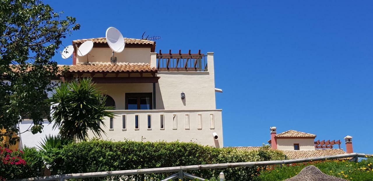Costa Esuri, 3 Bedroom House,